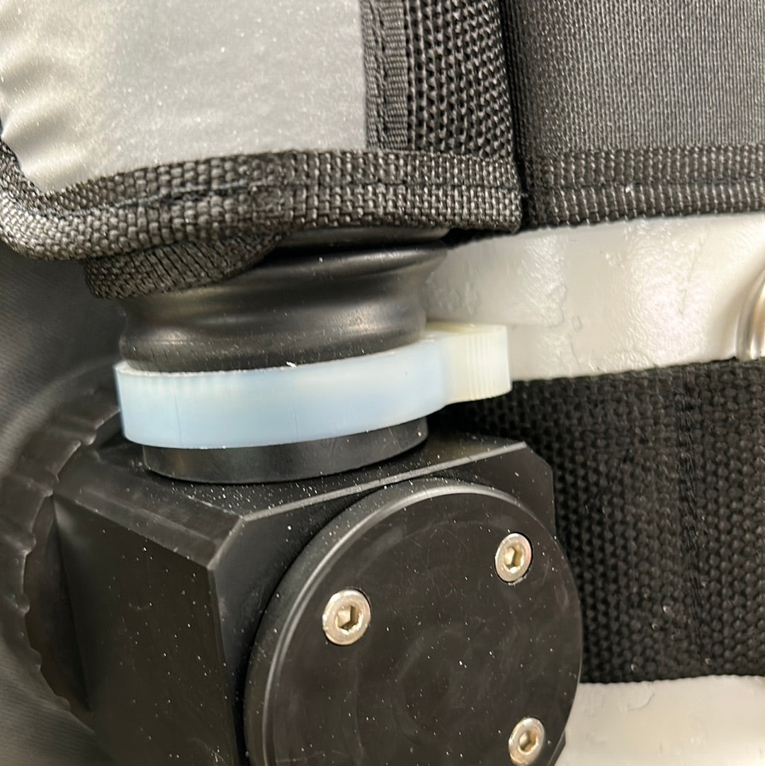 thumbnail image 2 of Lombardi Undersea Rebreather Breathing Hoses (Pair) – MPN: 8026D31CE6AB4F819969E05D0F12B5BF 2 of 6