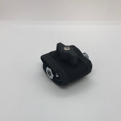 on/off ball valve - 9/16-18 UNF male to 3/8-24 UNF female